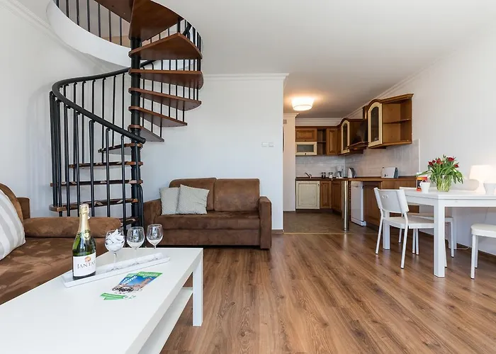 Jantar - Penthouse Sea View Morska Apartment